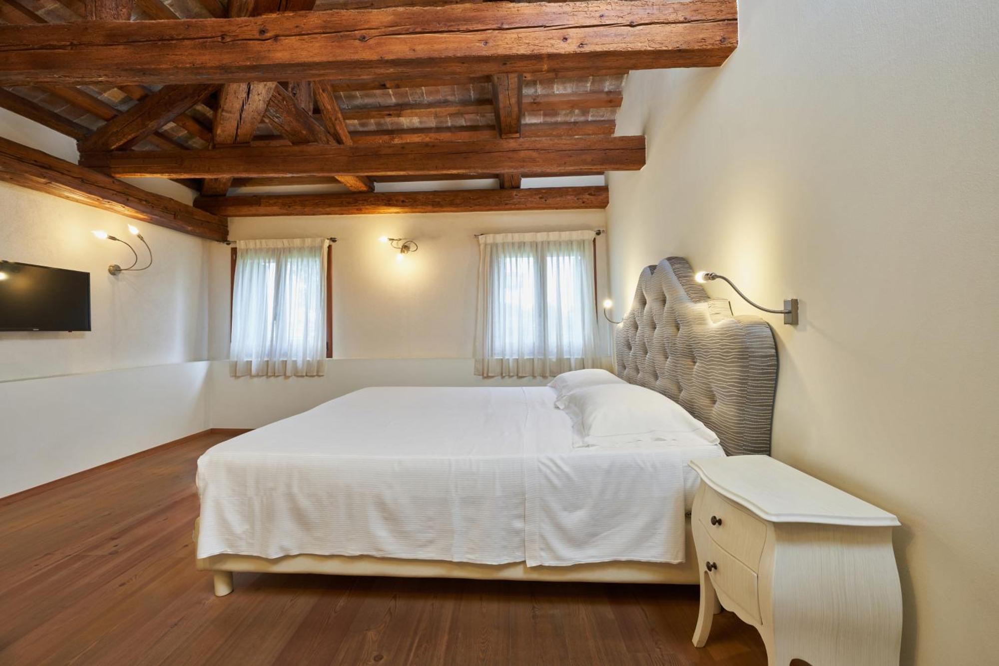Villa Martin Sambruson Екстер'єр фото
